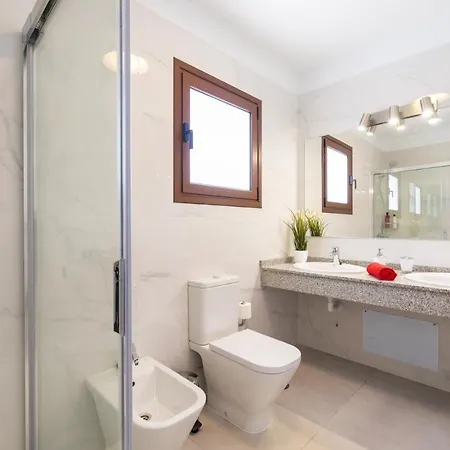 Femes By Villa Playa Blanca (Lanzarote)