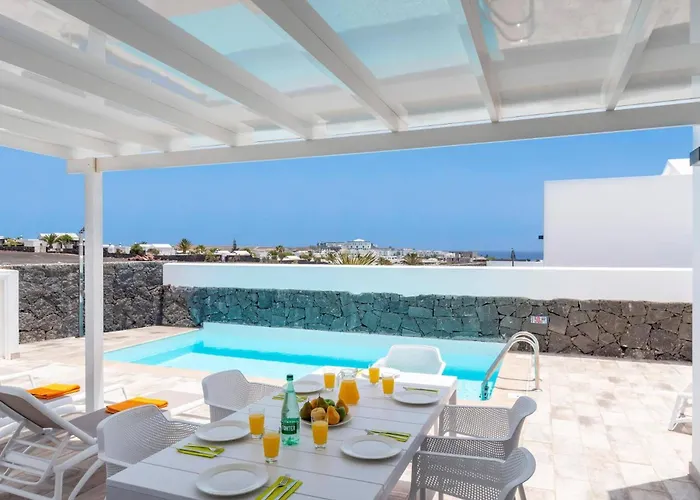 Femes By Villa Playa Blanca